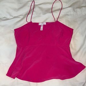 pink cropped top